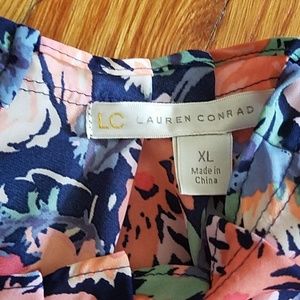LC Lauren Conrad Tops - Lauren Conrad blouse LC Lauren Conrad Tops - Lauren Conrad blouse